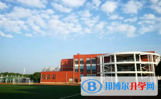 上海外国语大学西外外国语学校2023年学费、收费多少