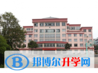 宾川县第一完全中学2024年报名条件、招生要求、招生对象