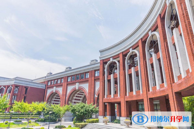 重庆彭水第一中学校2021年报名条件、招生要求、招生对象