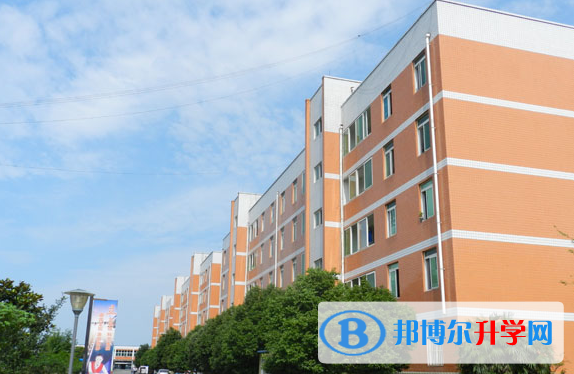荣县玉章高级中学校2021年报名条件、招生要求、招生对象