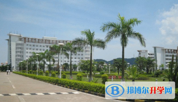 四川省广汉市第六中学2021年招生计划 