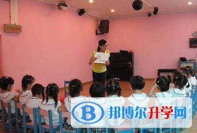 重庆市杨家坪中学2021年学费、收费多少