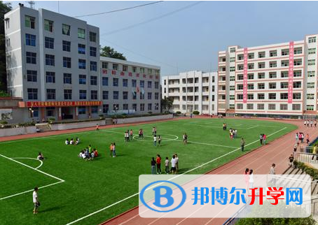 平昌县云台中学2022年报名条件、招生要求、招生对象