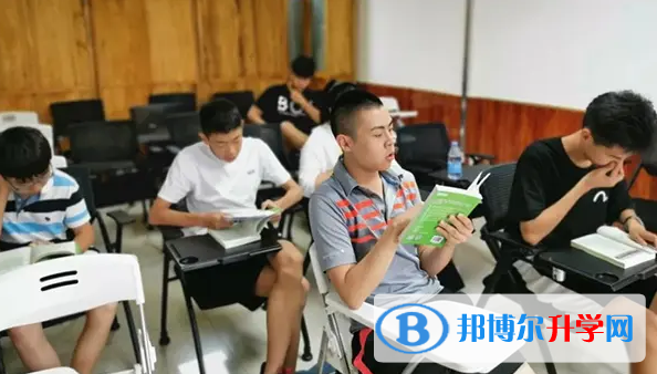  北京贝拉国际高中2023年报名时间