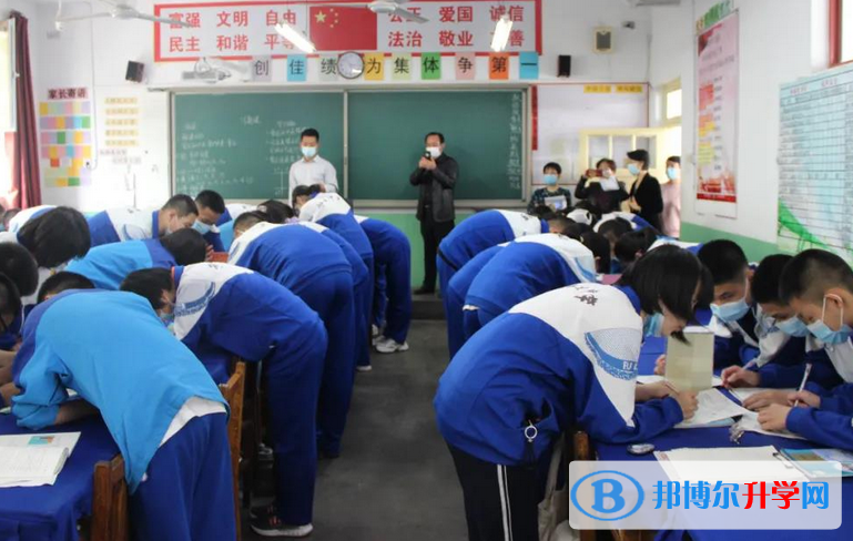 正定县弘文中学2023年报名条件、招生要求、招生对象