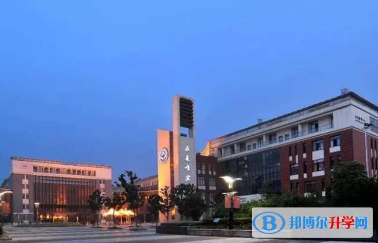 江苏教育学院附属高级中学地址，乘车路线