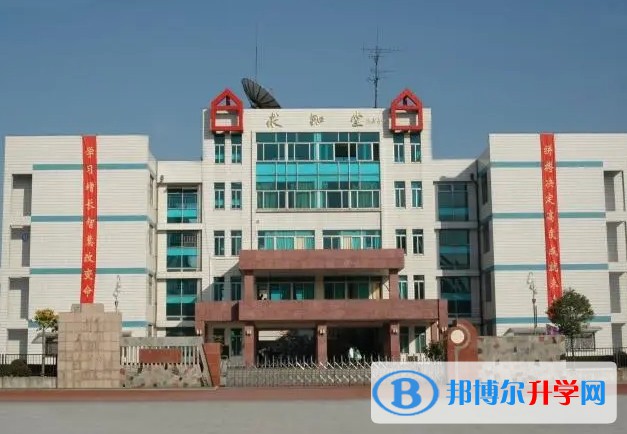 江苏省西亭高级中学地址，乘车路线